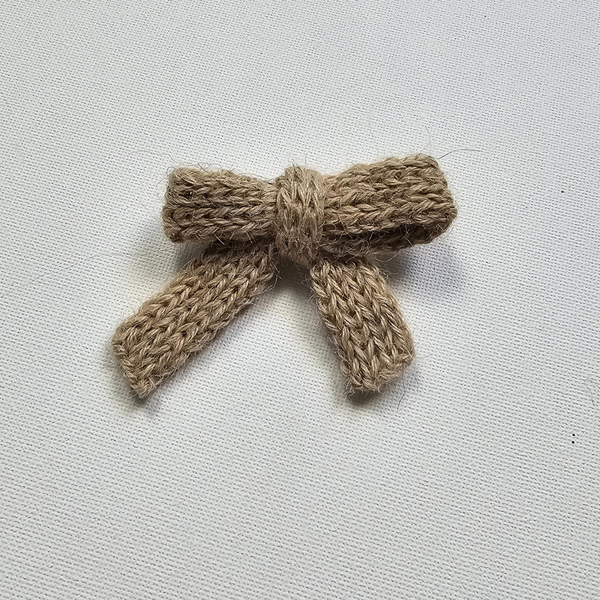 LUCIA Hair Clip - Small / In Shade Latte